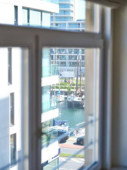 אוסטנדה Hugo By The Harbor, Light-Filled And Centrally Located Apartment - Free Parking מראה חיצוני תמונה